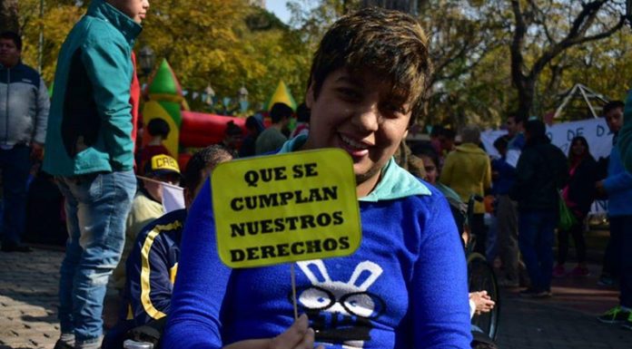 Discapacidad: la deuda con las instituciones y transportistas asciende a 8.000 millones