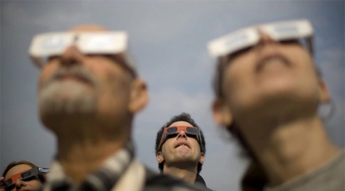 Eclipse 2020: El mediodía en el que las estrellas y los planetas podrán verse a pleno