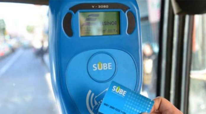 El gobierno analiza bloquear la SUBE de quienes viajen sin estar habilitados