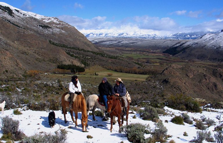 ESQUEL: paisajes inmensos desde la mirada de los arrieros del Sur