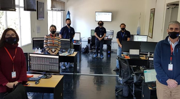 Cuenta regresiva: ingenieros de la UNLP le toman la temperatura al SAOCOM 1B