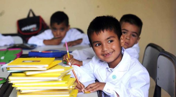 Oficializan la fecha del inicio de clases en la provincia: para cuándo preparar los útiles