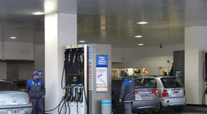 Naftas: Shell subió sus precios 15% y se sumó YPF con un 25% promedio