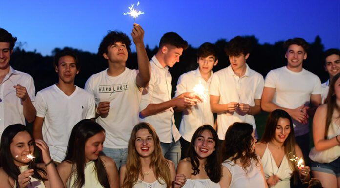 MIGUEL COSTA: La pandemia lo obligó manejar un remis y a tener que adaptar su arte fotográfico ya que se terminaron los eventos sociales