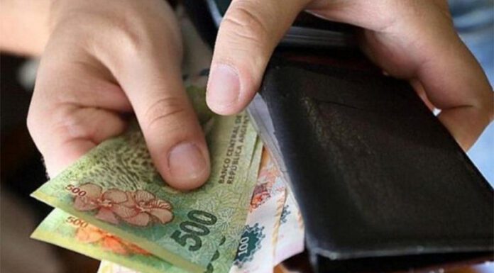 El Consejo del Salario acordó un incremento del 20% en cuatro tramos