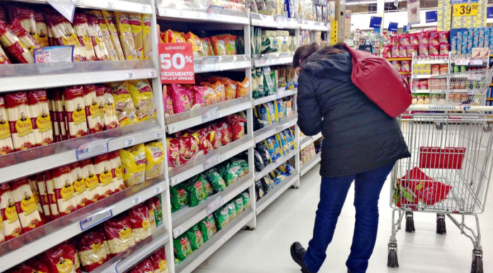 Las ventas en supermercados bajaron en mayo por segunda vez en tres meses