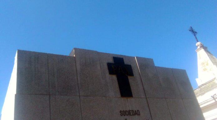 Obras reiteradas: Son realizadas en el Panteón Social español en el cementerio local por daños y robos reincidentes