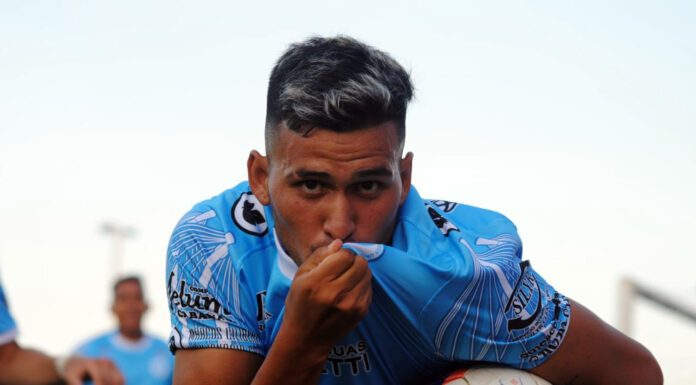 DEFENSORES UNIDOS: Logró un muy buen triunfo de visitante ante Cañuelas y está a dos puntos del puntero que viene el sábado a Villa ox