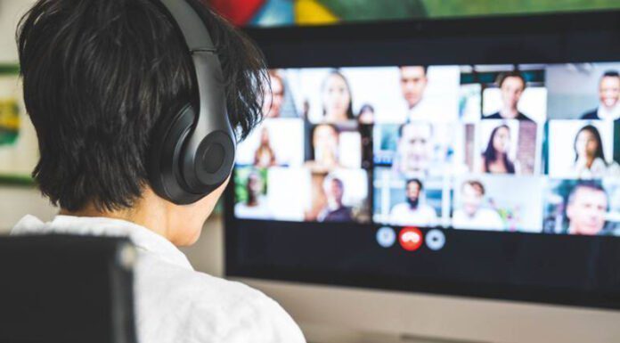 Alerta por aumento de consultas a kinesiólogos: los malos hábitos de la pandemia