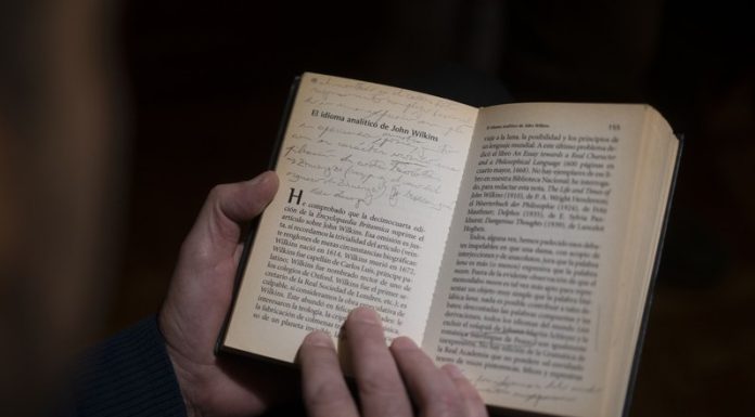 ENTREVISTA: Académico argentino destaca valiosa contribución de Borges al entendimiento de China en Occidente