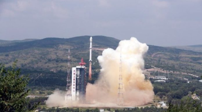 China lanza satélite de monitoreo de carbono en ecosistema terrestre