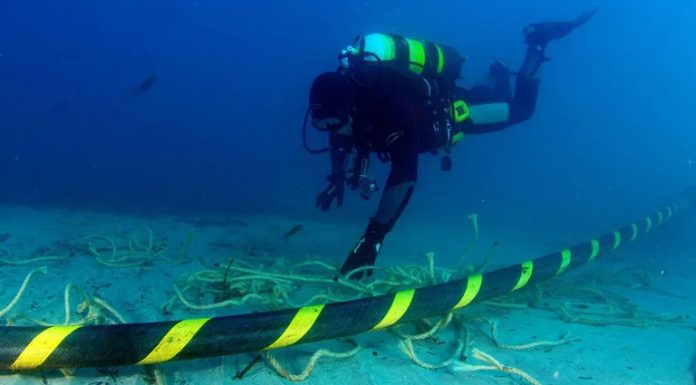 Confirman la autorización a Google para instalar el cable de Internet más largo del mundo