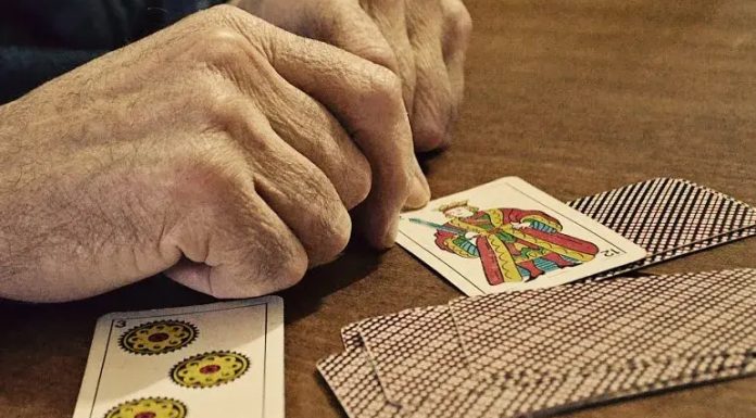 TERCERA EDAD Y CHICOS: Este sábado la CEZ invita a jugar Torneo Recreativo de “ESCOBA DE 15” y el domingo obra de teatro para chicos