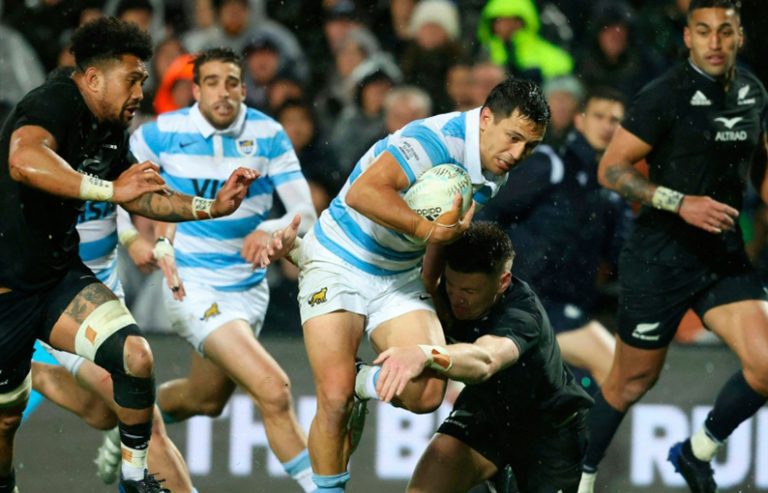 Los Pumas cayeron ante los All Blacks que mostraron su supremacía en el juego