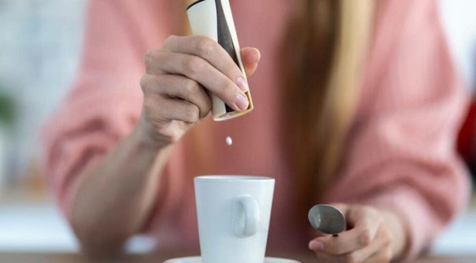 La Anmat prohibió dos marcas de edulcorantes por considerarlos “productos falsificados”