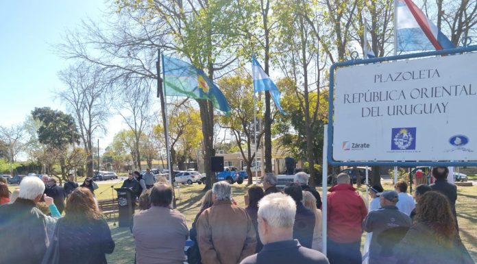Residentes Uruguayos: Este sábado celebraron en la plaza de la colectividad los primeros 18 años de la entidad en Zárate