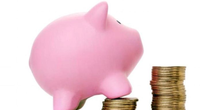 Efemérides Especiales: Hoy comemos arroz o caminamos la ciudad, aunque nos vamos a parar en un hábito casi olvidado, el ahorro