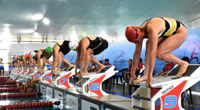 Ana María Escutia: La zarateña se consagró Campeona Argentina con nuevo récord nacional y subcampeona en otras dos categorías