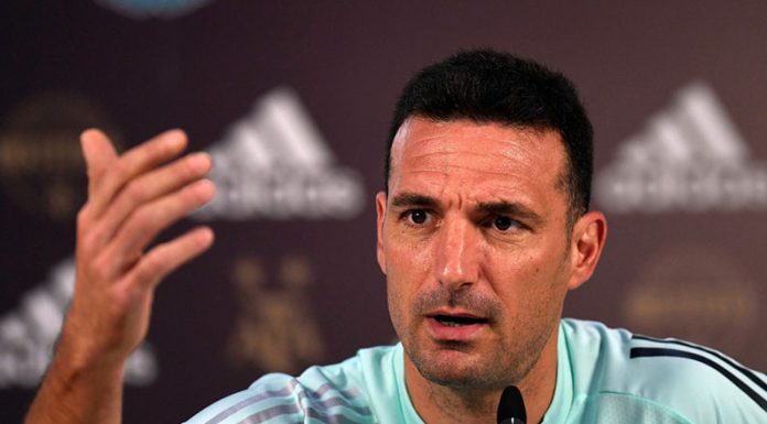 Lionel Scaloni le agradeció al equipo y dejó la puerta abierta para que Messi juegue en 2026
