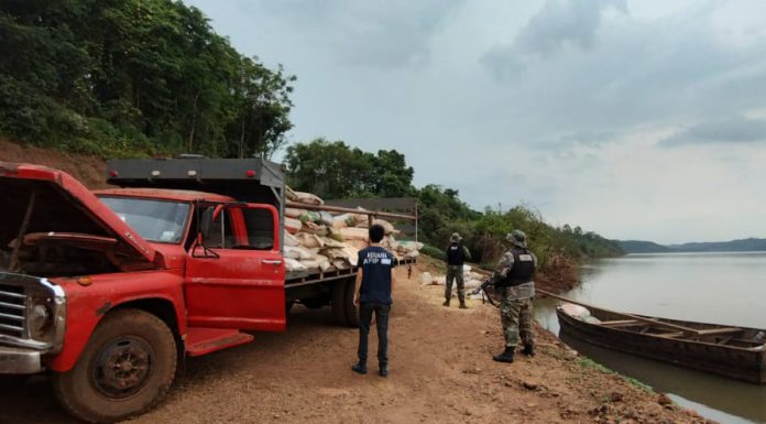 Misiones: Prefectura secuestró más de siete toneladas de soja