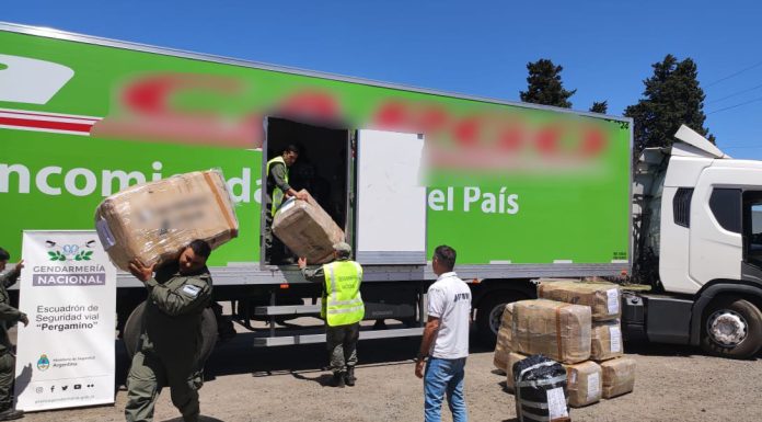 Buenos Aires: Conductor se desvió de su itinerario para trasladar mercadería de contrabando y lo detuvo Gendarmería