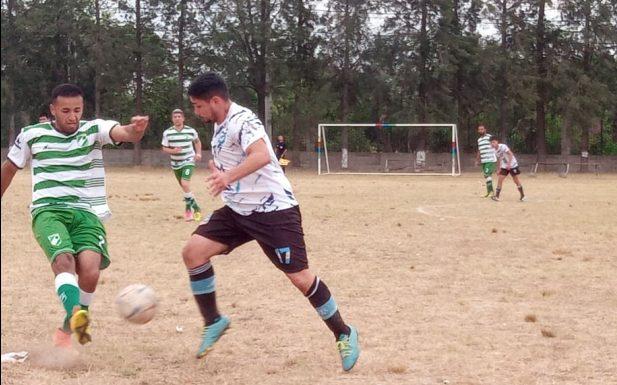 En Escobar: se disputó el primer partido de fútbol silencioso especialidad para sordos e hipoacúsicos