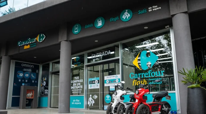 Con inteligencia artificial: Llega “Carrefour Flash” la nueva tienda inteligente de la cadena de supermercados