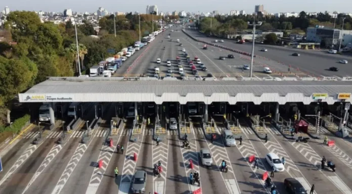 TARIFAZO PEAJE: Denuncia el CONADUV un “injustificado y brutal” aumento en las autopistas de la CABA