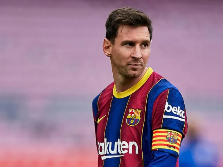 La prensa catalana asegura que Messi le pidió a su padre que negocie con Barcelona 