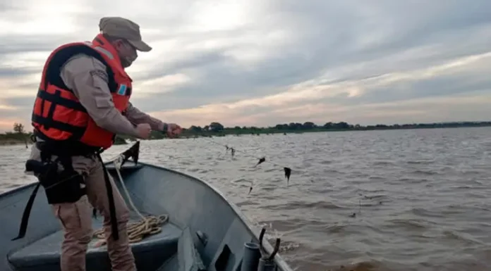 Zárate Río Paraná: la Prefectura Naval controla la pesca en los ríos