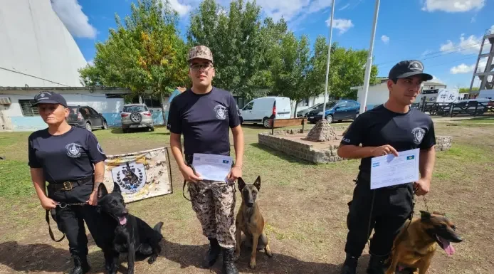 De siete distritos de la Provincia: Las cárceles bonaerenses sumaron guías de canes de seguridad tras un curso de capacitación intensivo