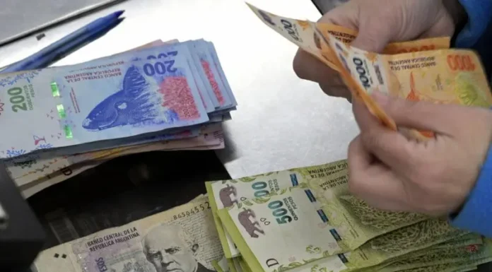 Para contener al dólar, el Banco Central aplica una fuerte suba de la tasa del plazo fijo