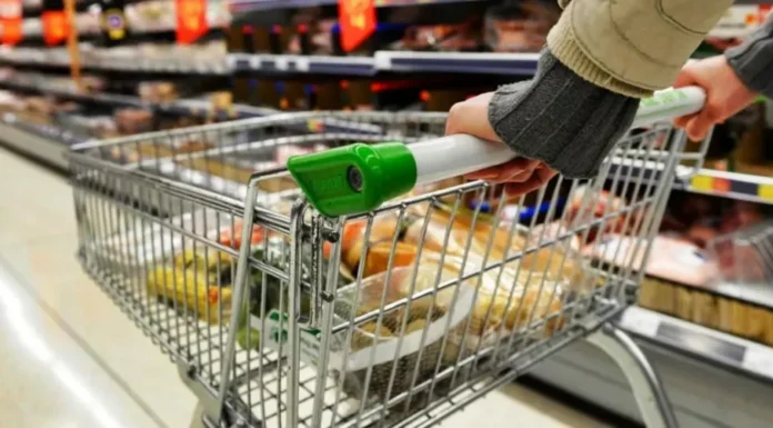 INDEC: La inflación de abril pulverizó los pronósticos con 8,4% y acumula 108,8% anual