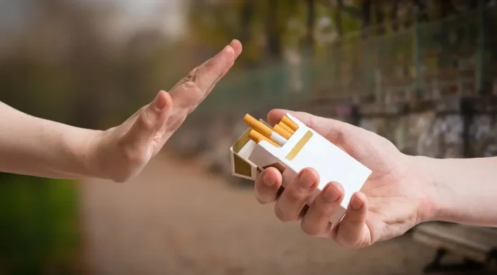 Efemérides Especiales: Ni la nutria, ni el loro, pueden apocar la importancia en la jornada del día contra el tabaco