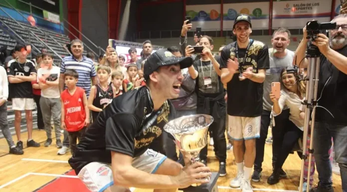Anoche en Córdoba: Zárate Basket ganó el quinto juego y ascendió a la Liga Nacional
