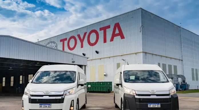 Toyota inicia la producción de un nuevo modelo en planta de Zárate, después de varios años de anunciado