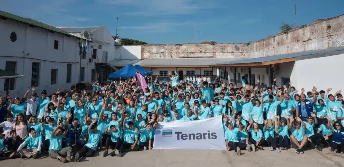 Con participación récord, el Voluntariado de Tenaris transformó la Escuela Técnica Nº4 de Zárate