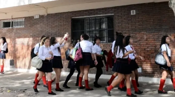 Provincia: autorizan suba del 27% en dos tramos para los colegios privados