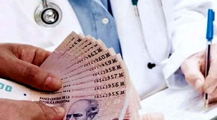 Te cobran el Plus médico: Empresario asegura que se trata de “una práctica desleal cada día más naturalizada”