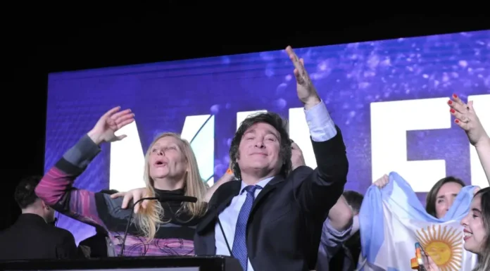 Milei arrasó en el país y fue el candidato más votado: “Vamos a dar fin a la casta política”
