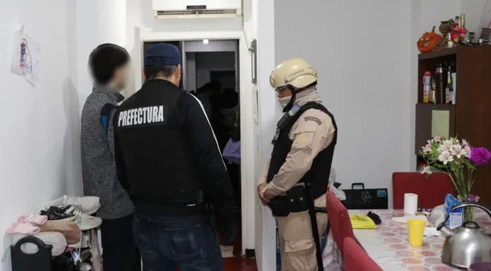 Trata de personas en la Ciudad de Buenos Aires: Prefectura allanó un inmueble y rescató a dos víctimas