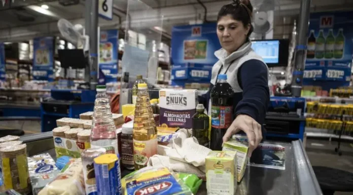 Oficializan el decreto por la suma fija de $60.000 para trabajadores: a quiénes alcanza