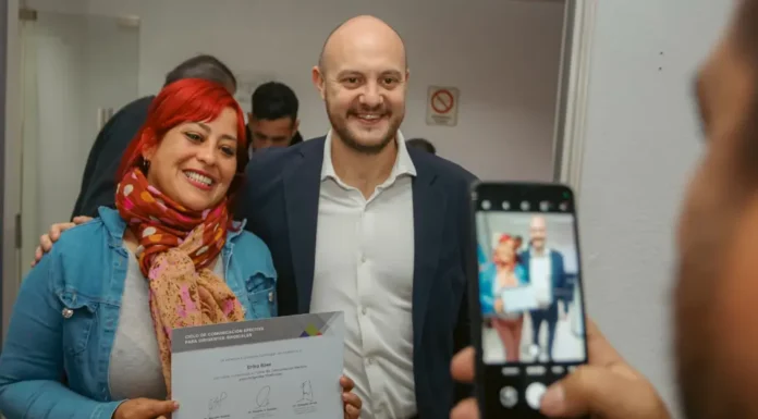 Ciclo de Comunicación Efectiva: La Ciudad distinguió a 120 representantes sindicales