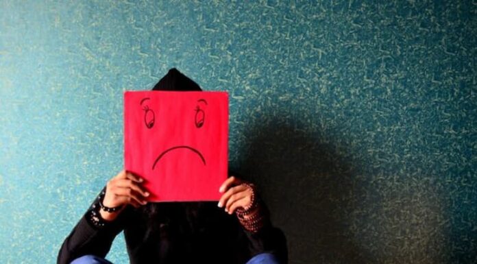 Especialistas alertan sobre las señales del suicidio en adolescentes