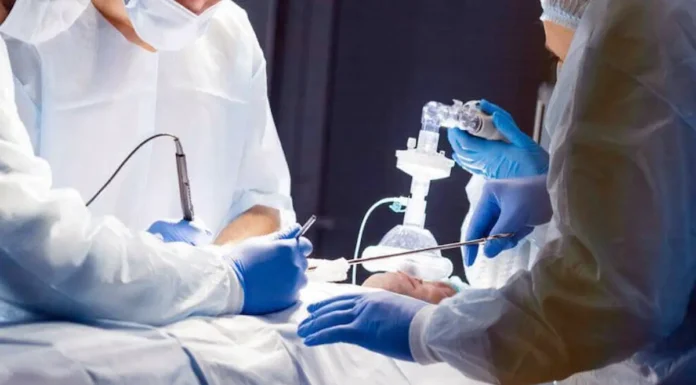 Avances en la salud pública: realizaron con éxito la primera biopsia cerebral en el Hospital Blas Dubarry