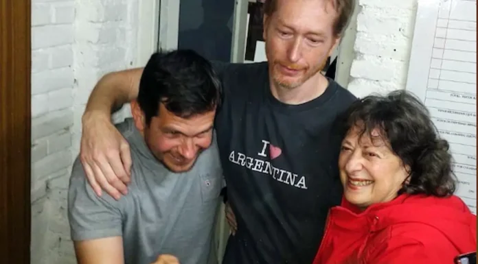 Marcelo Matzkin: ganó por más de 2100 votos y celebró hasta la madrugada junto a sus colaboradores y vecinos