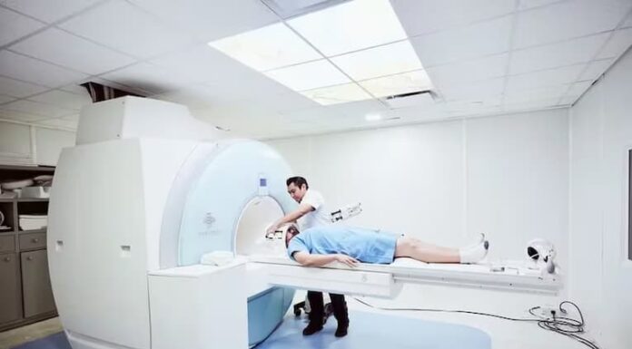 Innovación en diagnóstico médico: cómo funciona el nuevo resonador del Hospital de Clínicas