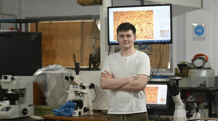 ESTUDIANTE DE INGENIERÍA MECÁNICA: De niño desarmaba juguetes, ahora diseñó un mecanismo premiado por la NASA