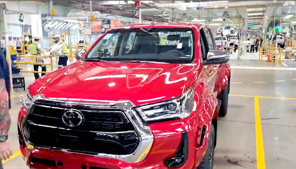 Final de 2023 brillante: casi en el cierre del año Toyota llegó a dos ...