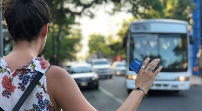 El boleto mínimo de colectivo pasa a $270, pero sin SUBE nominalizada a $430